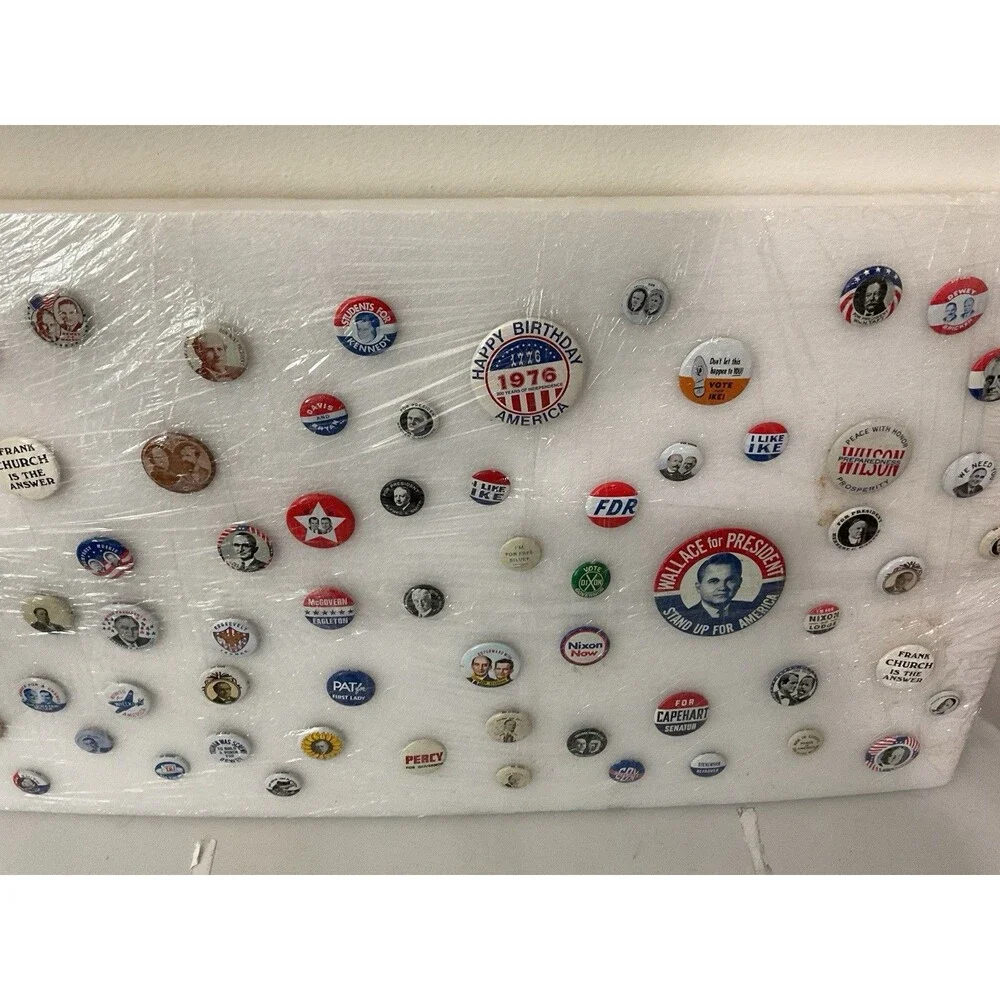 Political Campaign Button Collection - Picture 6 of 8